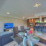 Rebecca Garden - Happy Lejlighed