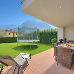 Rebecca Garden - Happy Lejlighed Lugano