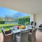 Lejlighed Rebecca Garden - Happy