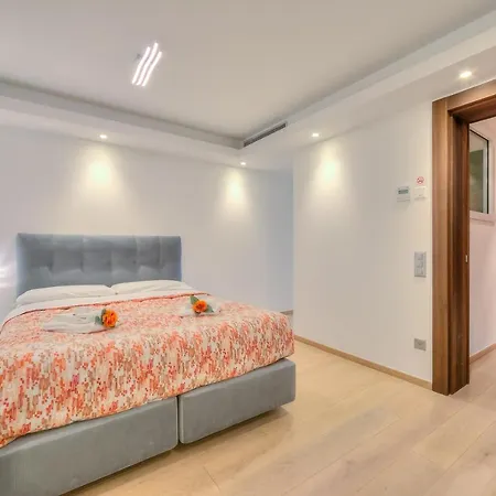 Appartamento Rebecca Garden - Happy