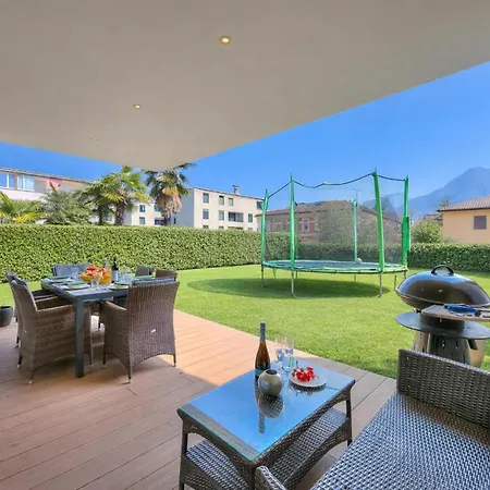 Rebecca Garden - Happy *