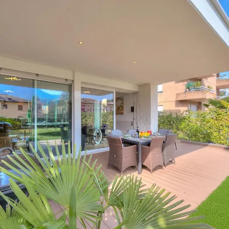 Rebecca Garden With Terrace In Paradiso - Happy Rentals Apartment