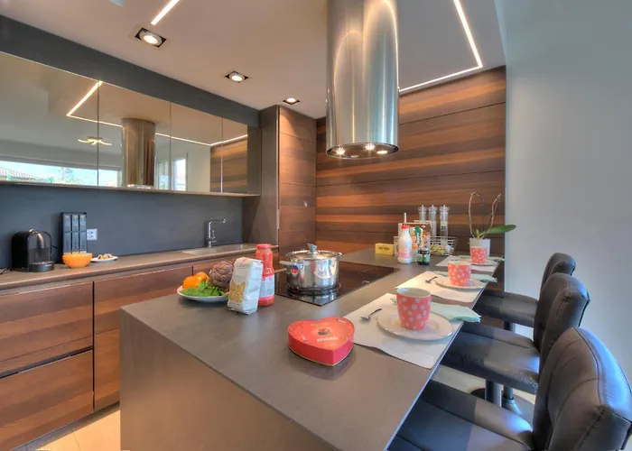 Apartament Rebecca Garden - Happy Lugano